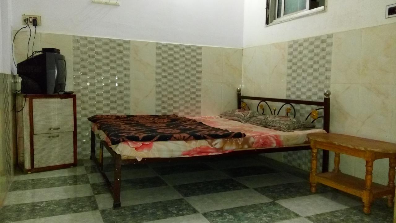 Amber Plaza Hotell Chittorgarh Exteriör bild